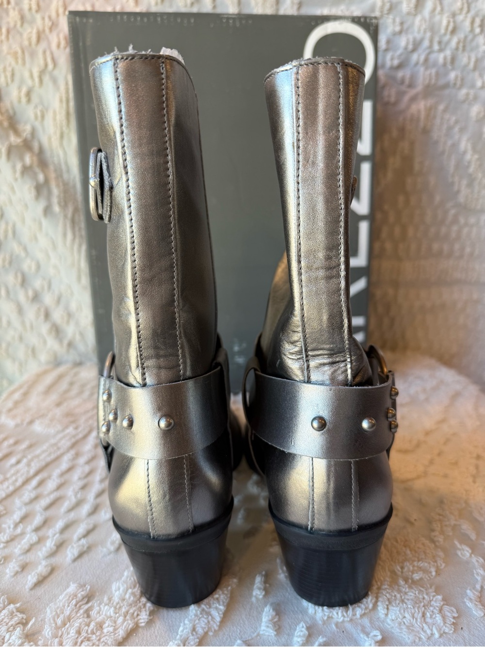 Silver Arezzo Boots #700 - Picture 4 of 6